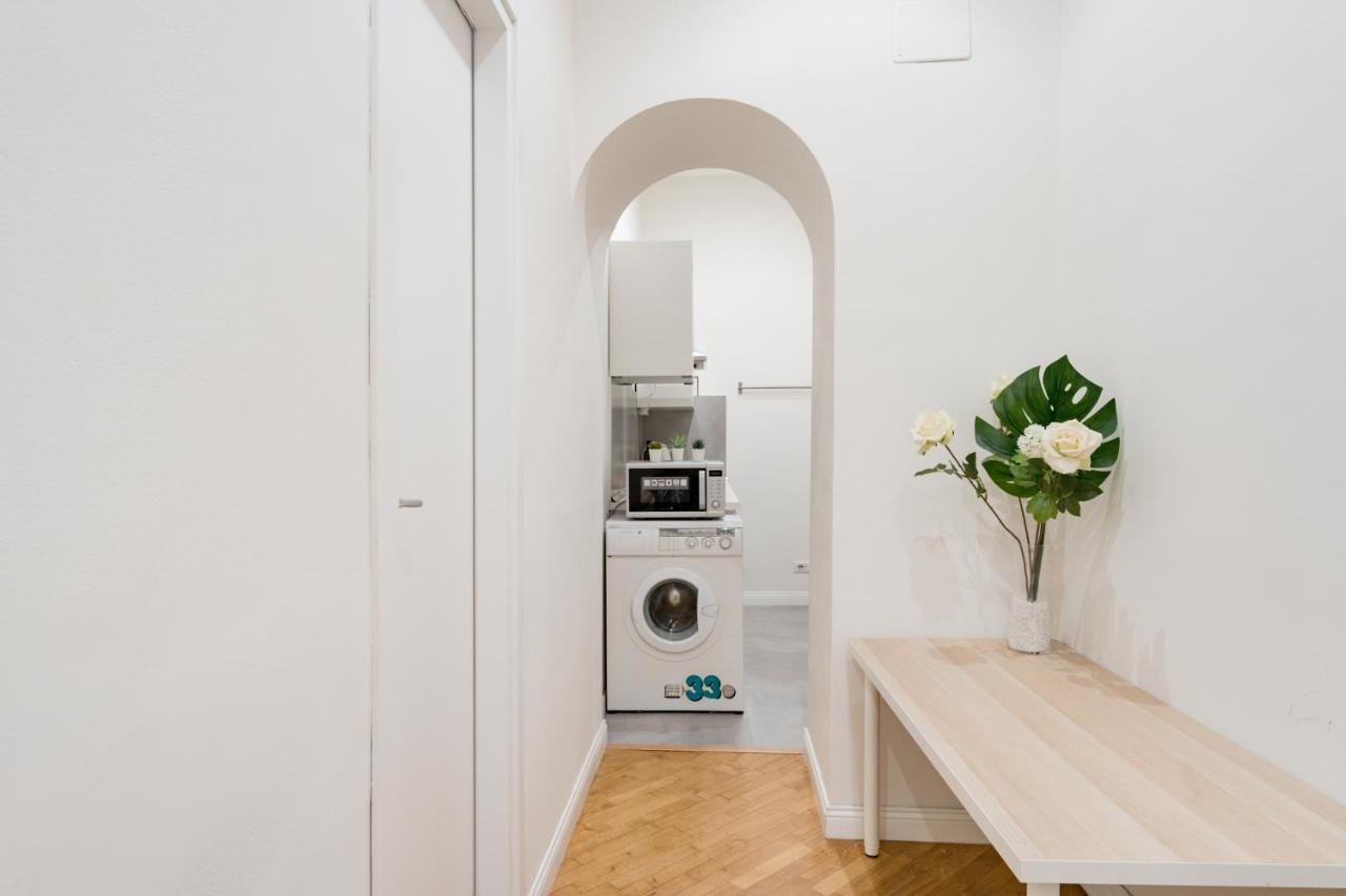 Famm Apartments - Charming And Cozy Flat At Pantheon Рим Экстерьер фото